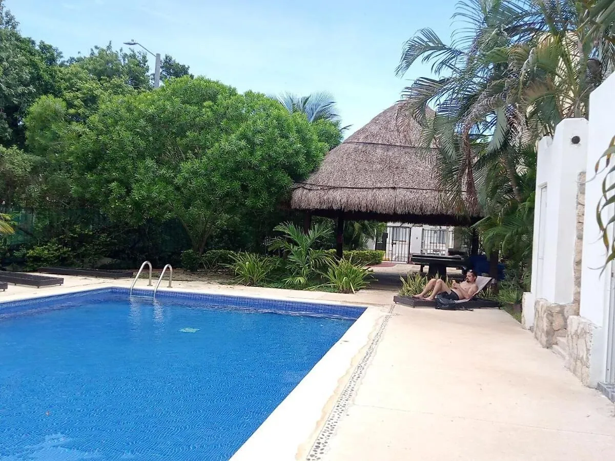 Villa Real Ibiza Playa del Carmen Messico