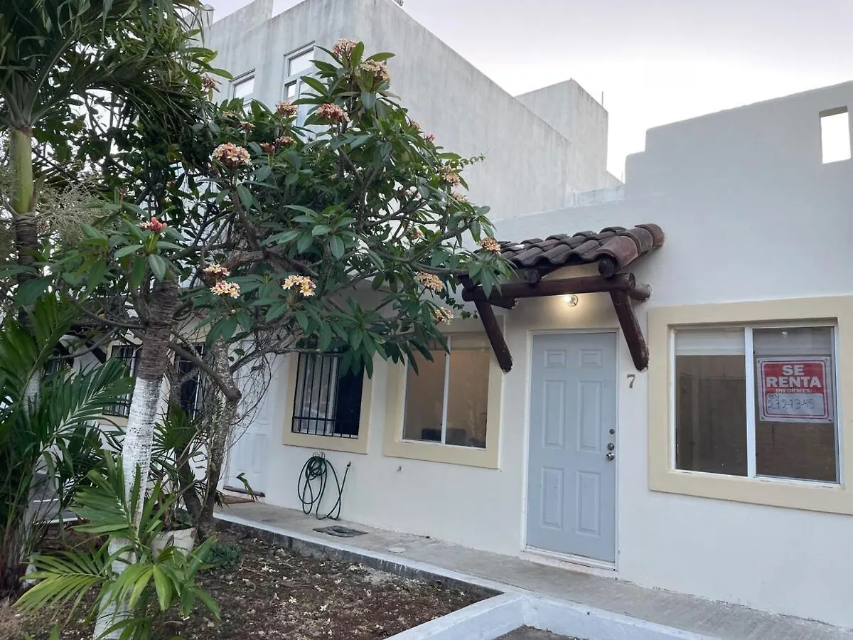 Villa Real Ibiza Playa del Carmen 0*,  Messico