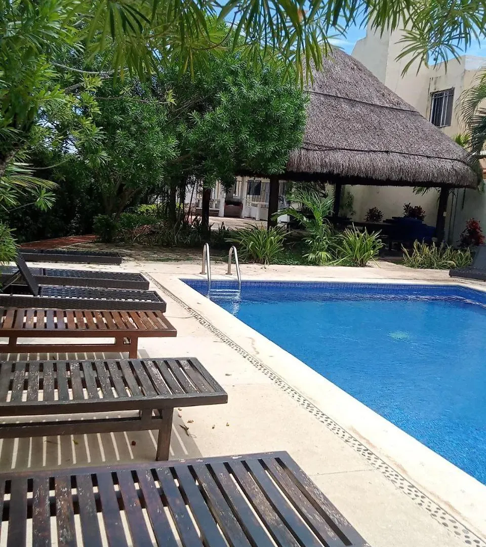 Villa Real Ibiza Playa del Carmen Messico